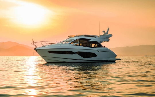 Sunseeker Manhattan 52