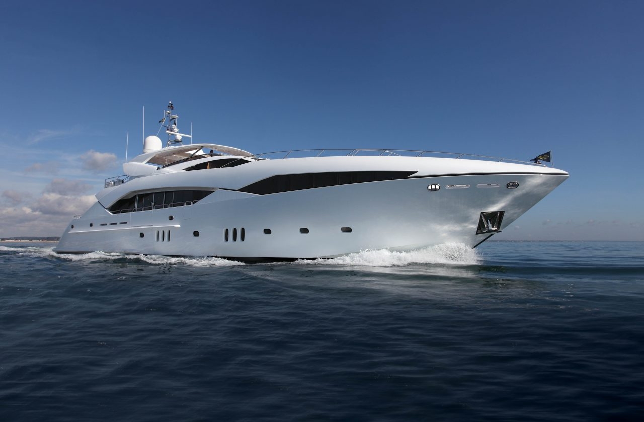 Sunseeker 130 Sport Yacht