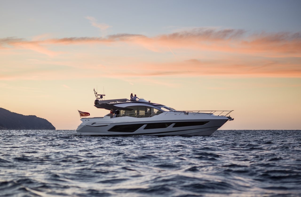 Sunseeker 74 Sport Yacht