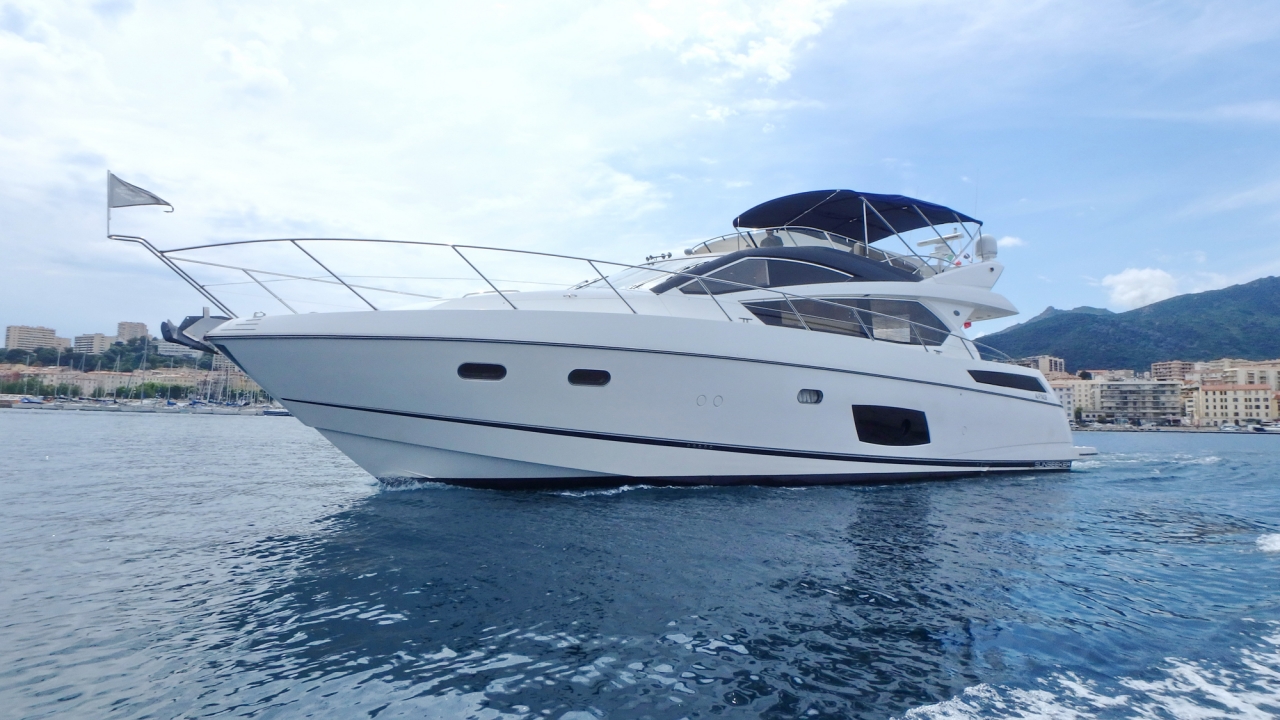Sunseeker Manhattan 63