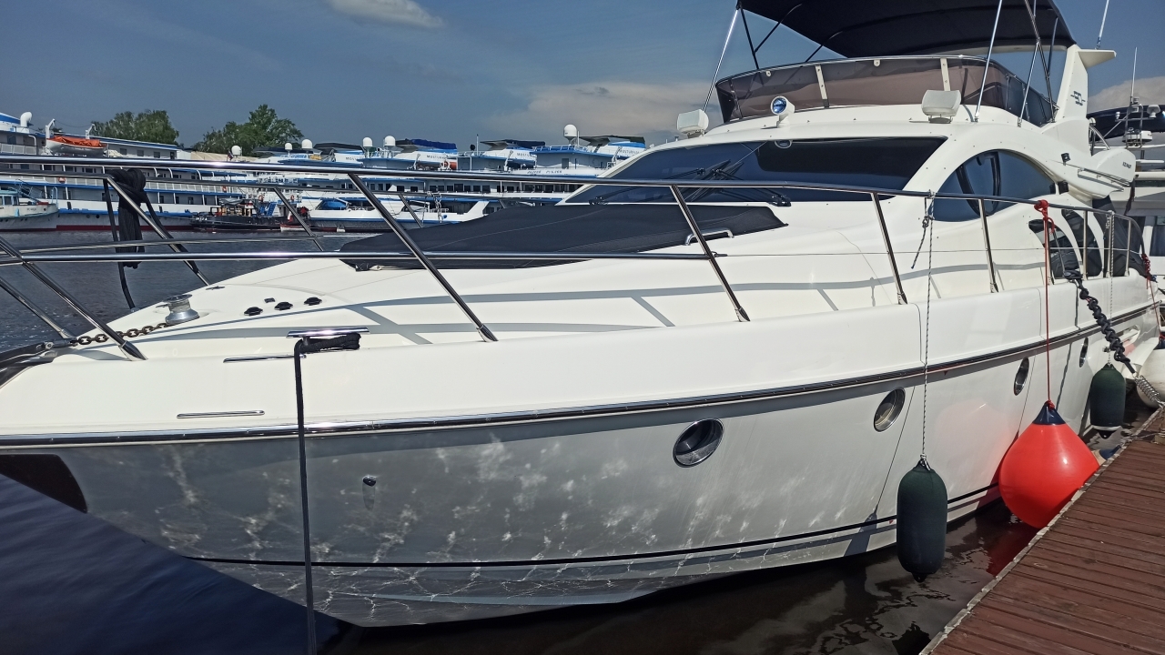 <br />
<b>Warning</b>:  Undefined property: Yacht::$title in <b>/var/www/html/public/themes/sunseeker/partials/yacht-card-other.php</b> on line <b>5</b><br />
