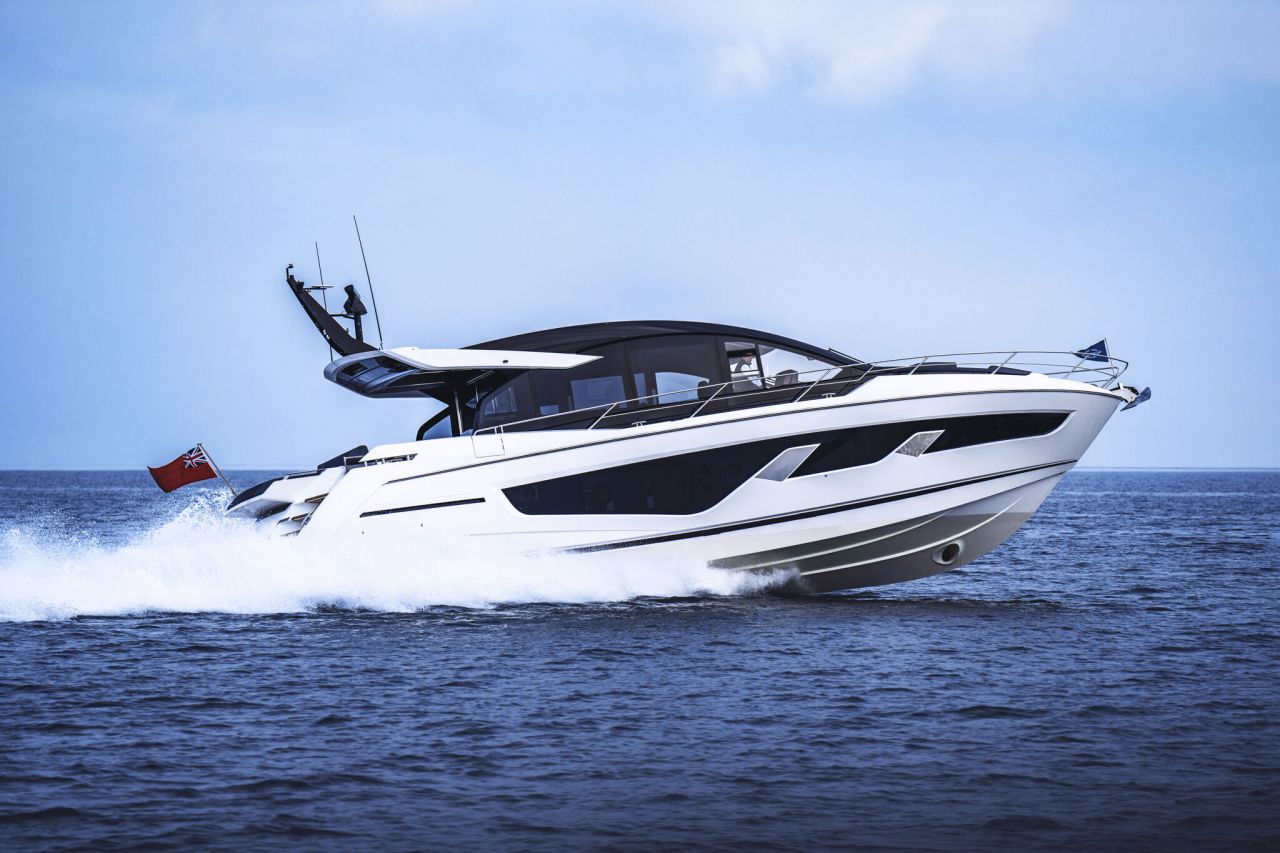 Sunseeker Predator 65