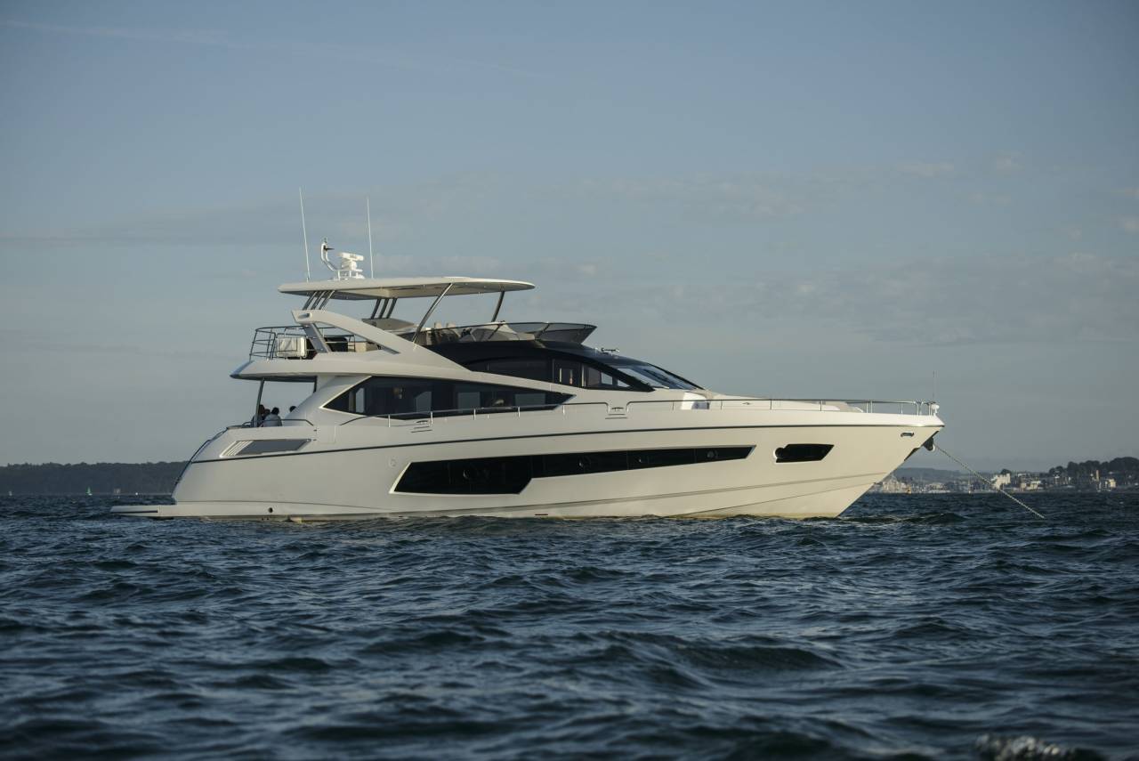 Sunseeker 75 Yacht (516)