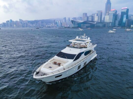 Azimut 88 (011)