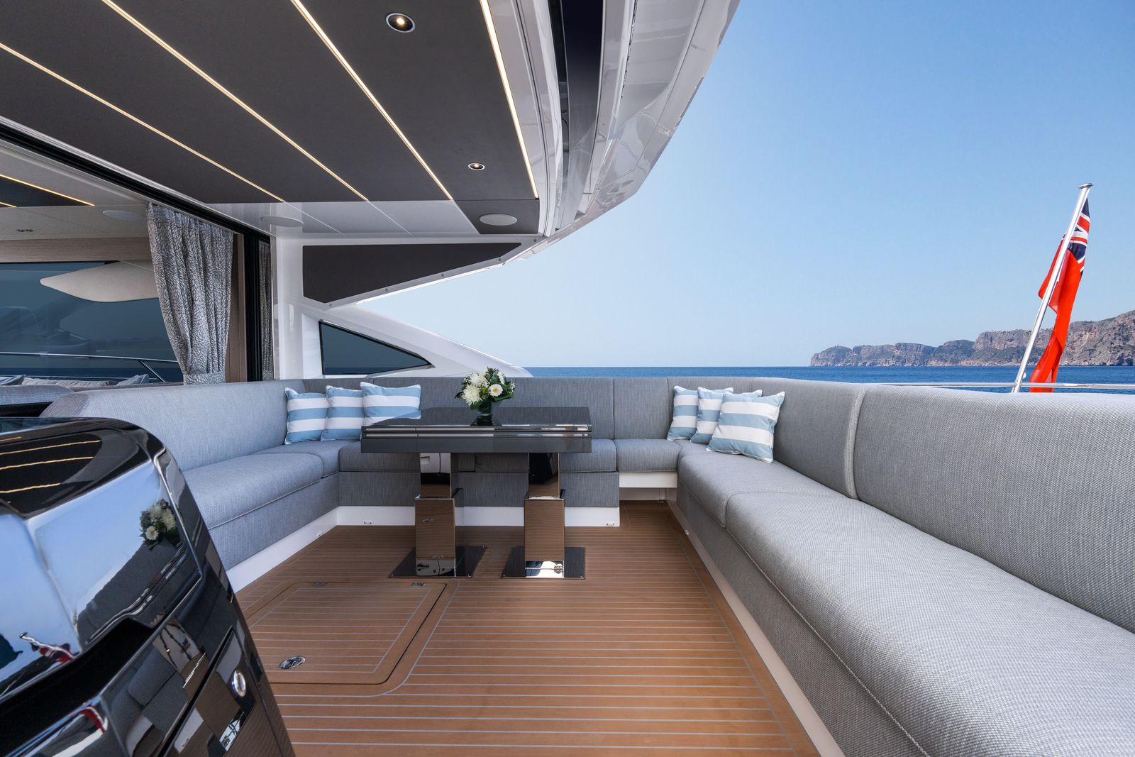 Sunseeker Predator 75 | Экстрьер 8