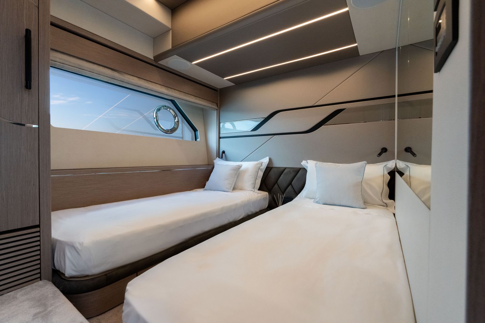 Sunseeker Predator 75 | Экстрьер 8