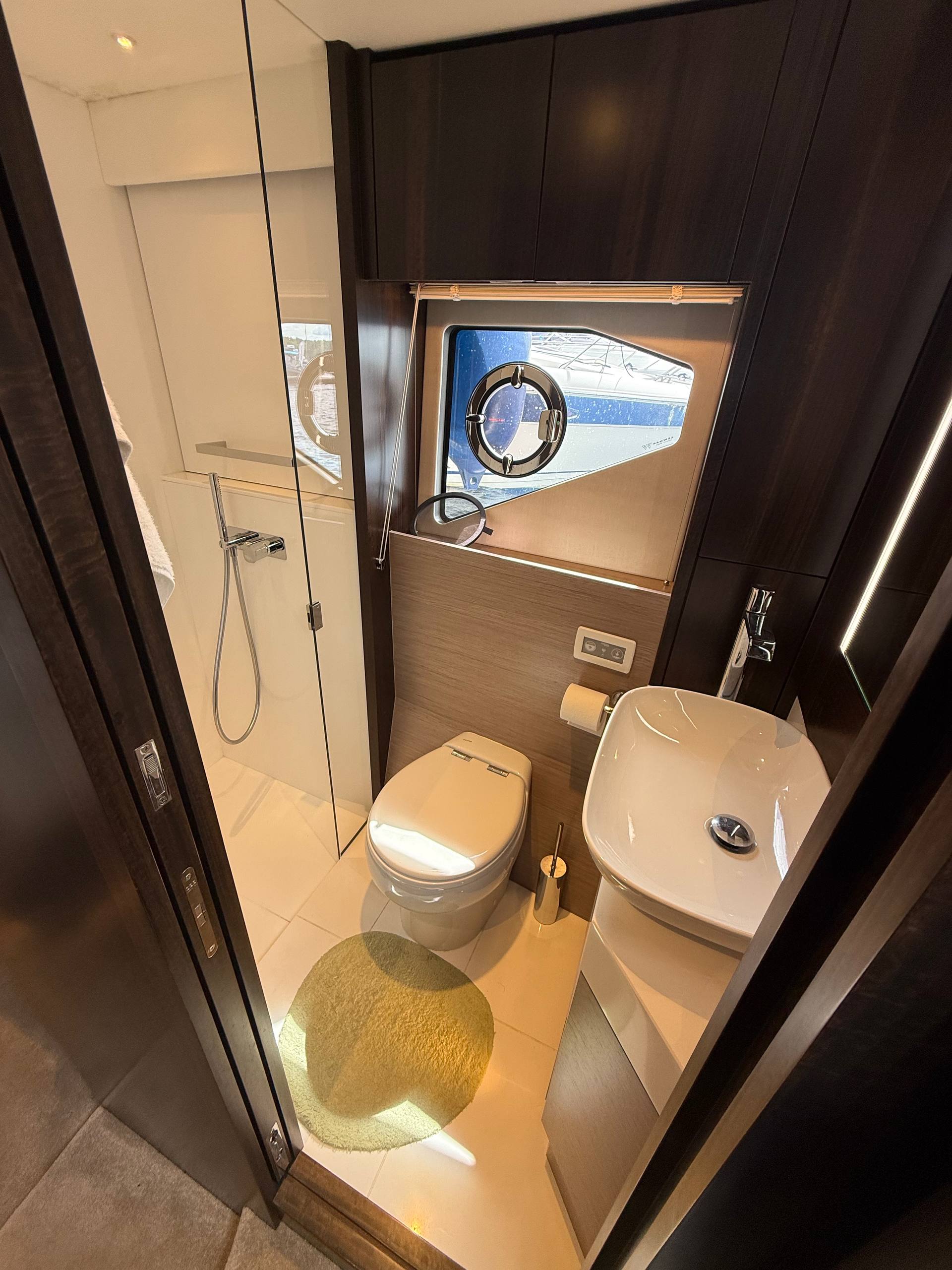Sunseeker Manhattan 55 | Экстрьер 16