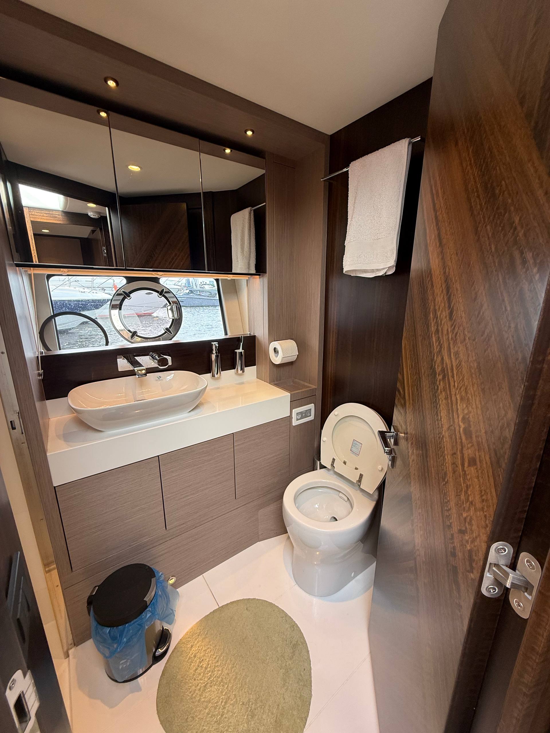 Sunseeker Manhattan 55 | Экстрьер 15