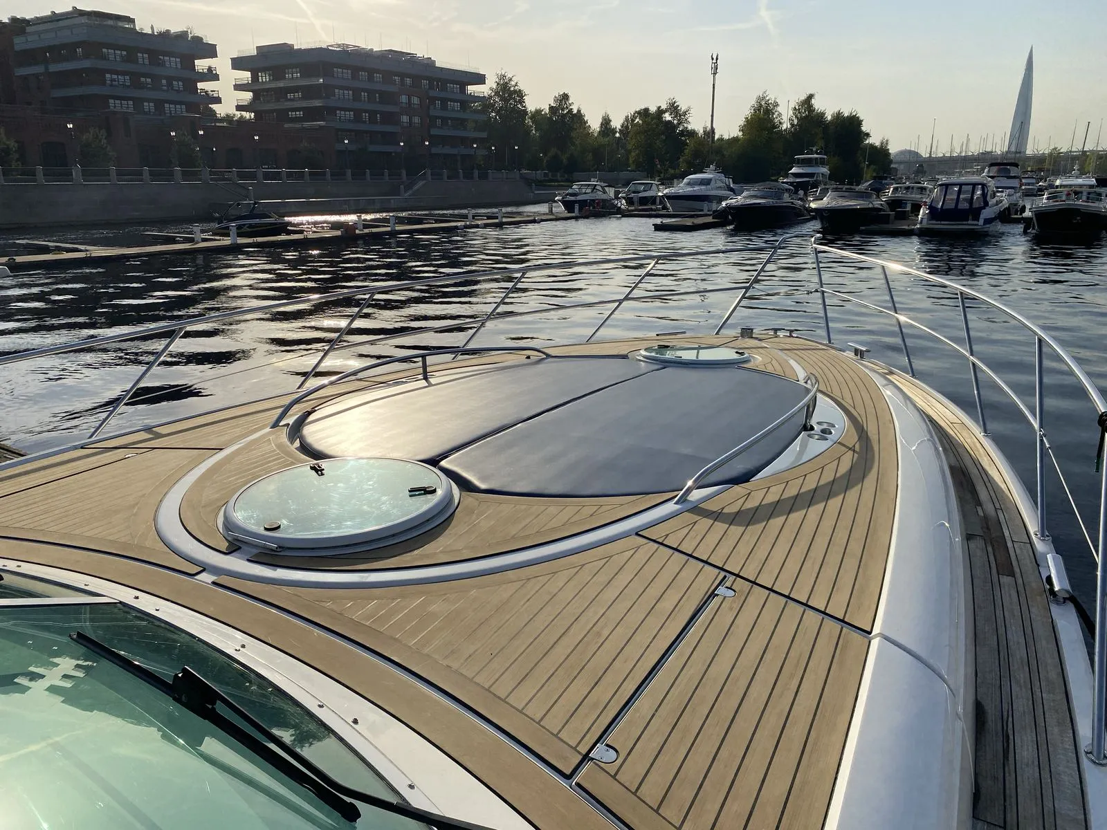 Fairline Targa 52 | Экстрьер 12