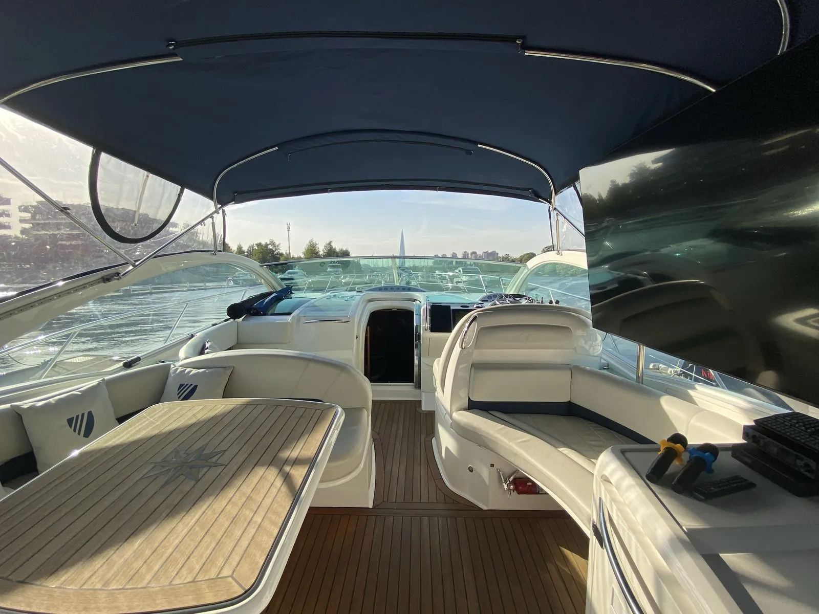 Fairline Targa 52 | Экстрьер 8