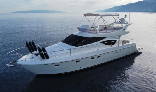 Ferretti 460