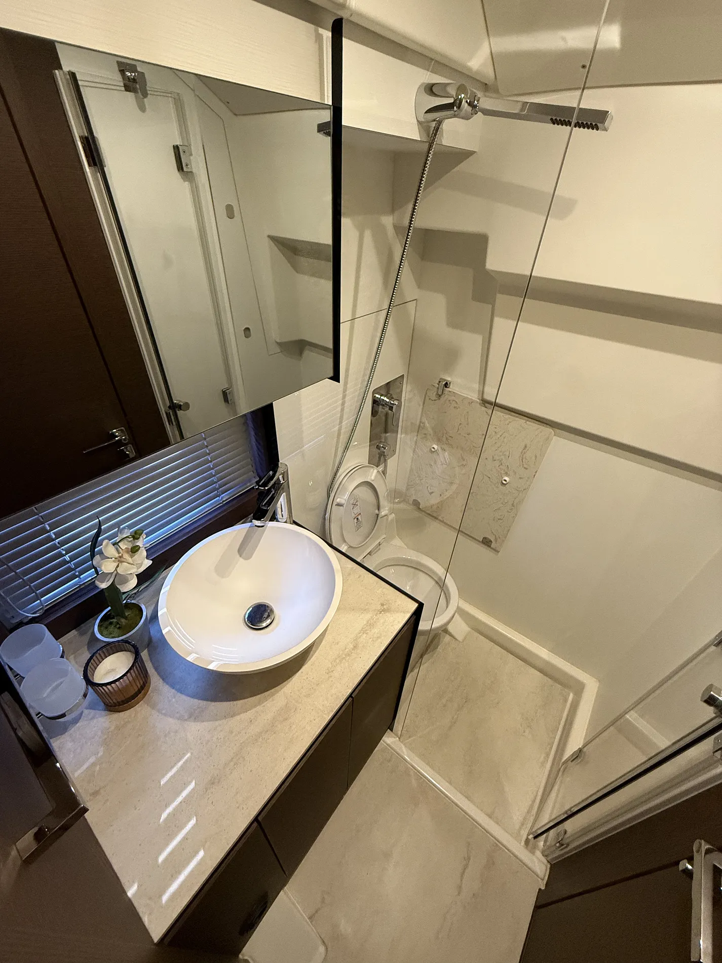 Prestige 420 Fly | Экстрьер 9