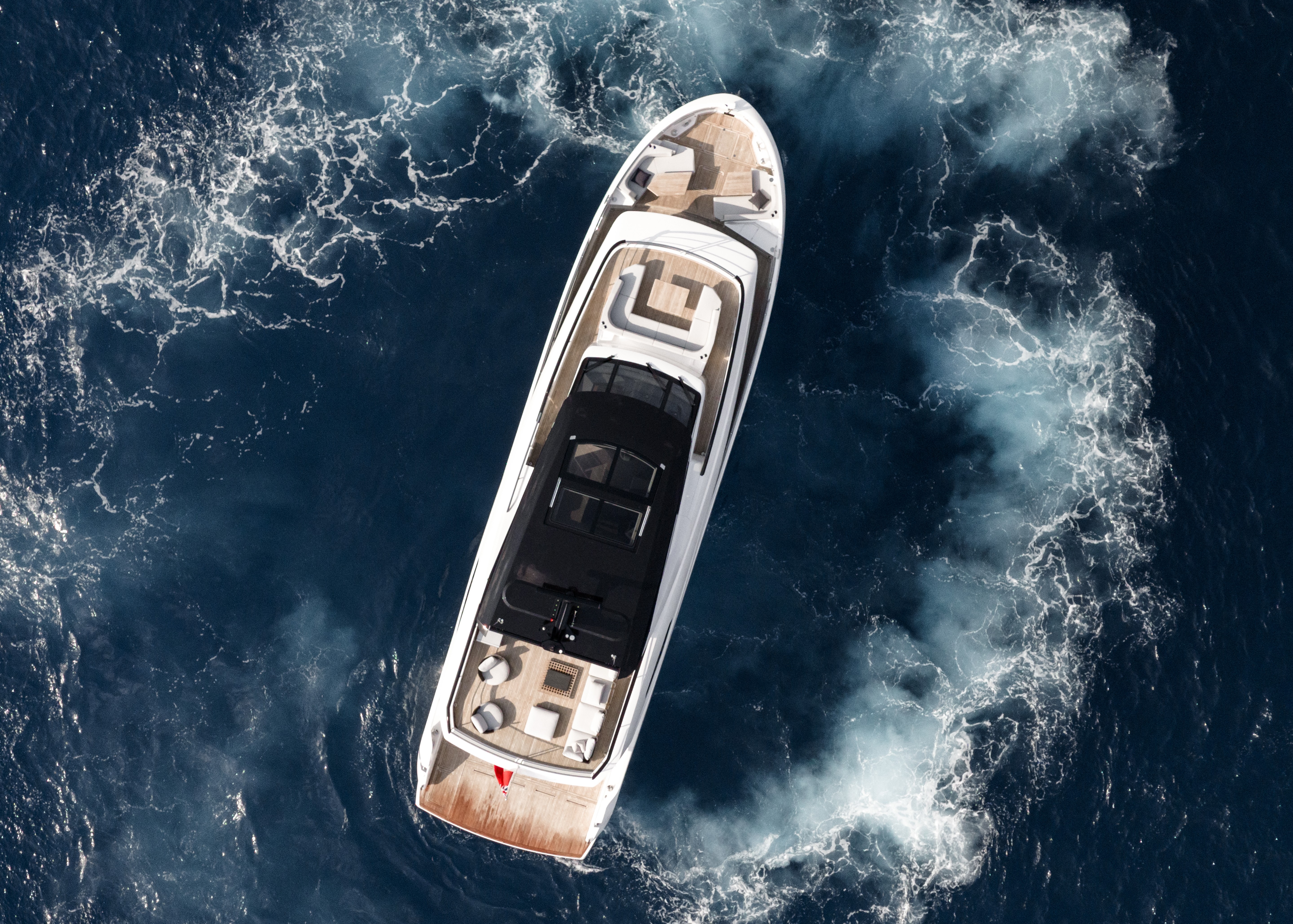 Sunseeker 82 Ocean Enclosed | Экстрьер 3