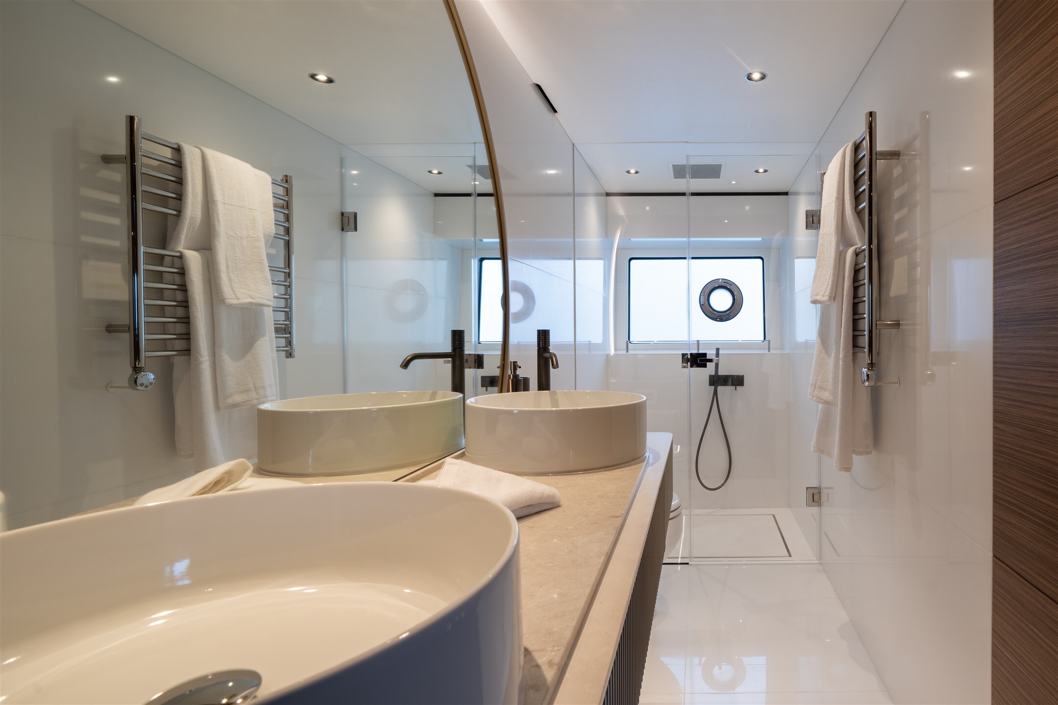 Sunseeker 82 Ocean | Экстрьер 18