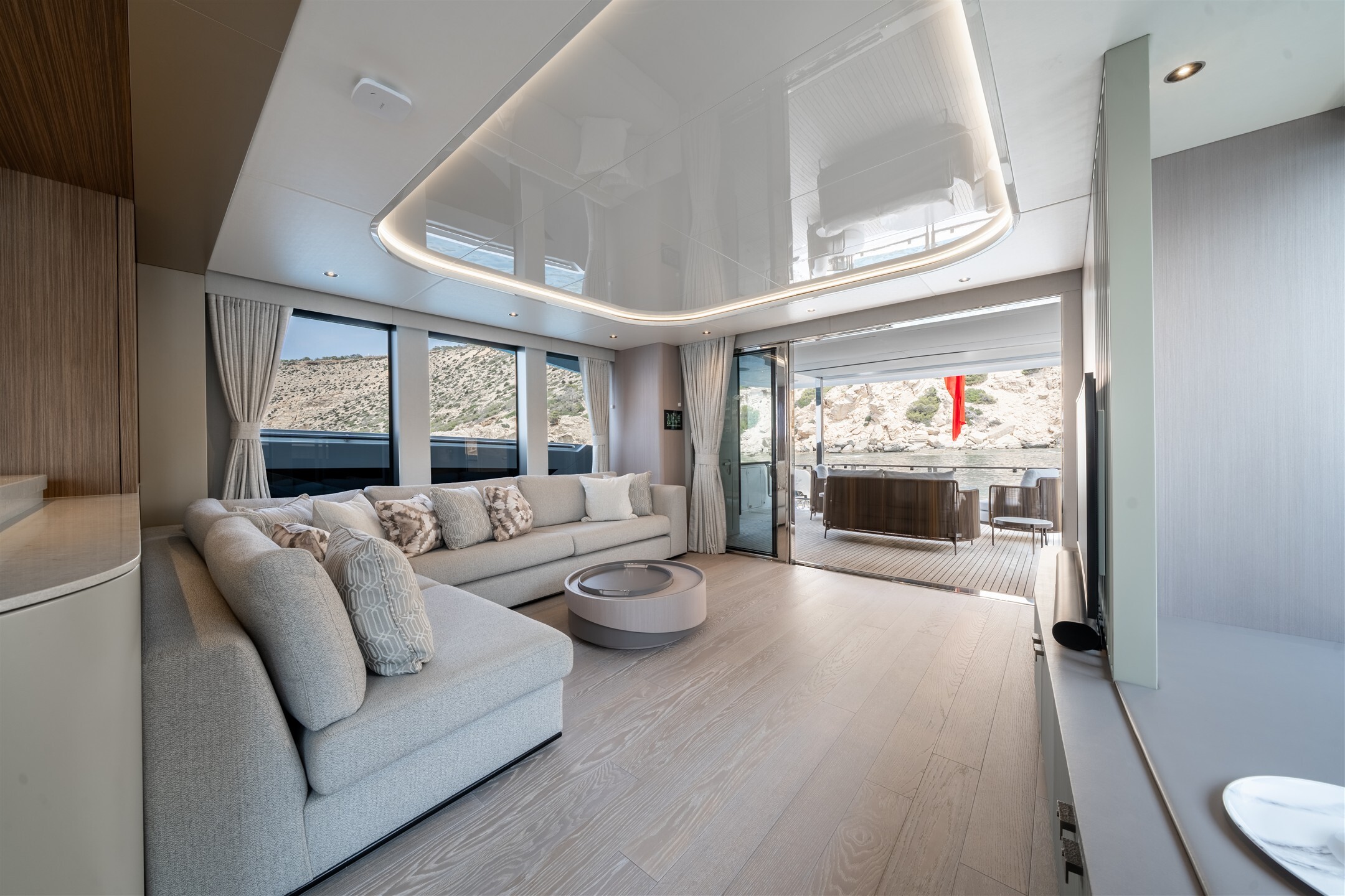 Sunseeker 82 Ocean | Экстрьер 0