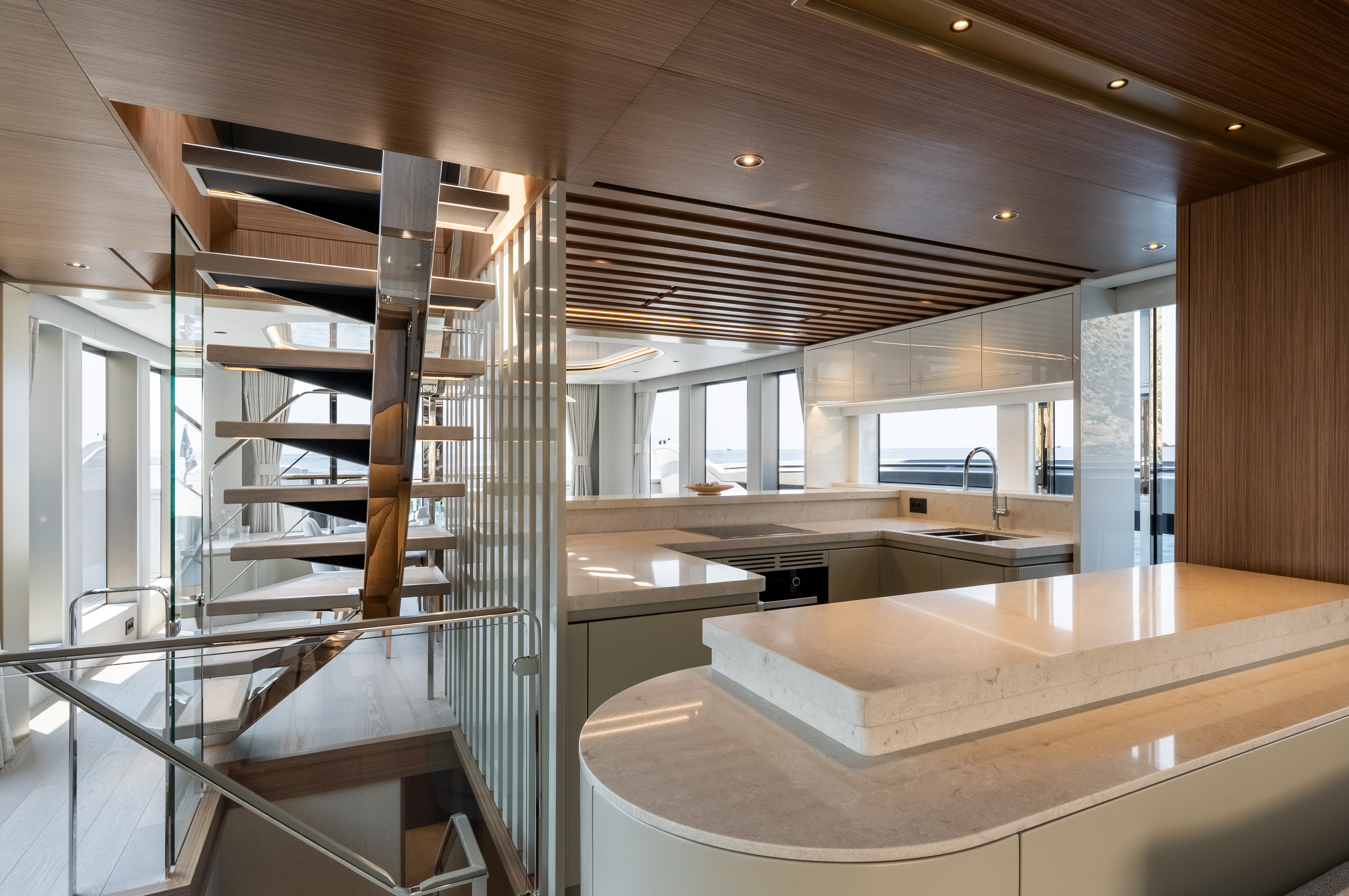 Sunseeker 82 Ocean Enclosed | Экстрьер 9