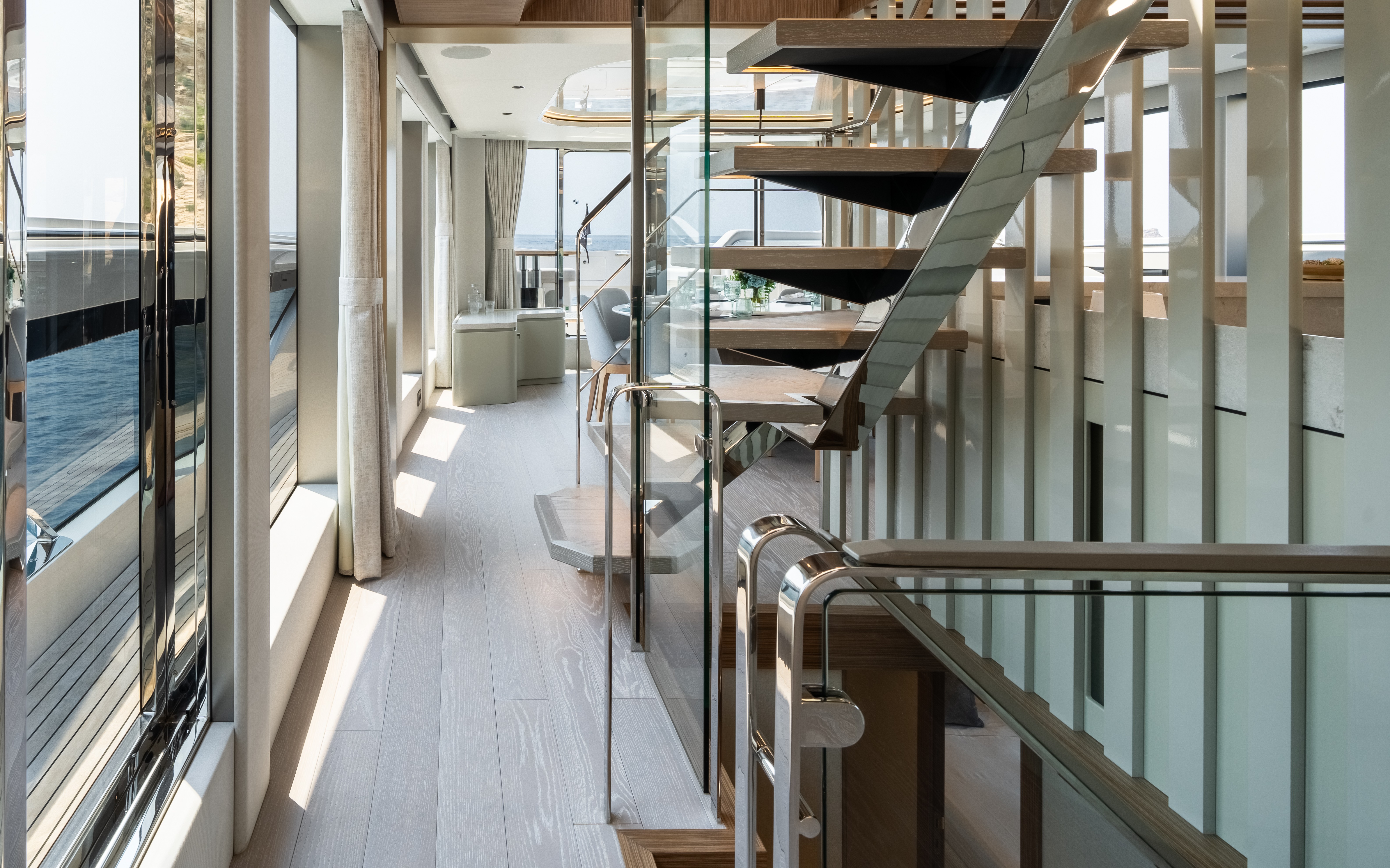 Sunseeker 82 Ocean Enclosed | Экстрьер 6