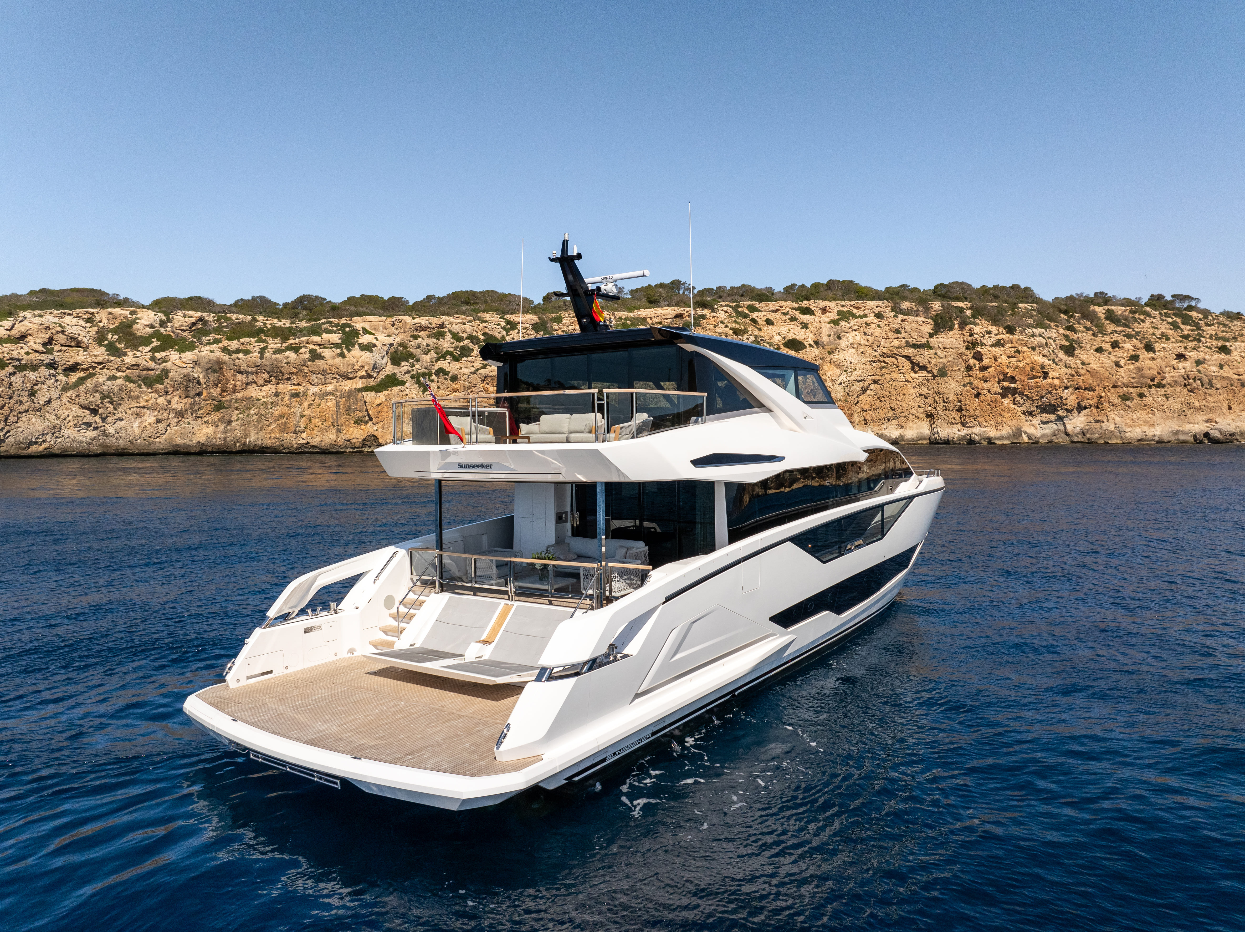 Sunseeker 90 Ocean Enclosed | Экстрьер 5