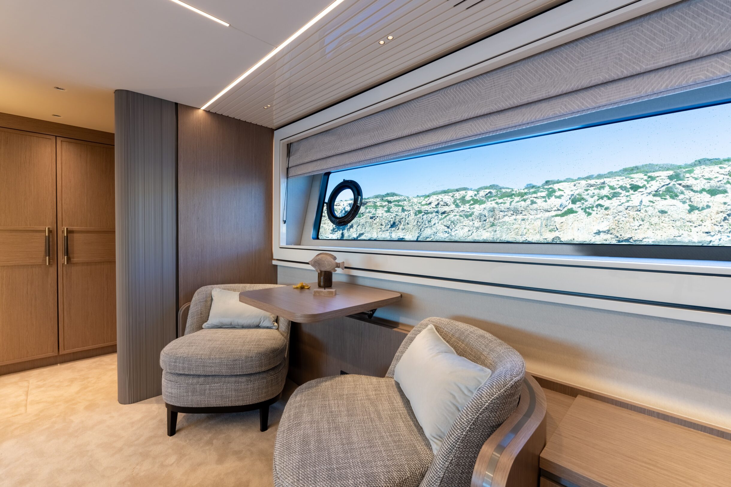 Sunseeker 90 Ocean Enclosed | Экстрьер 10
