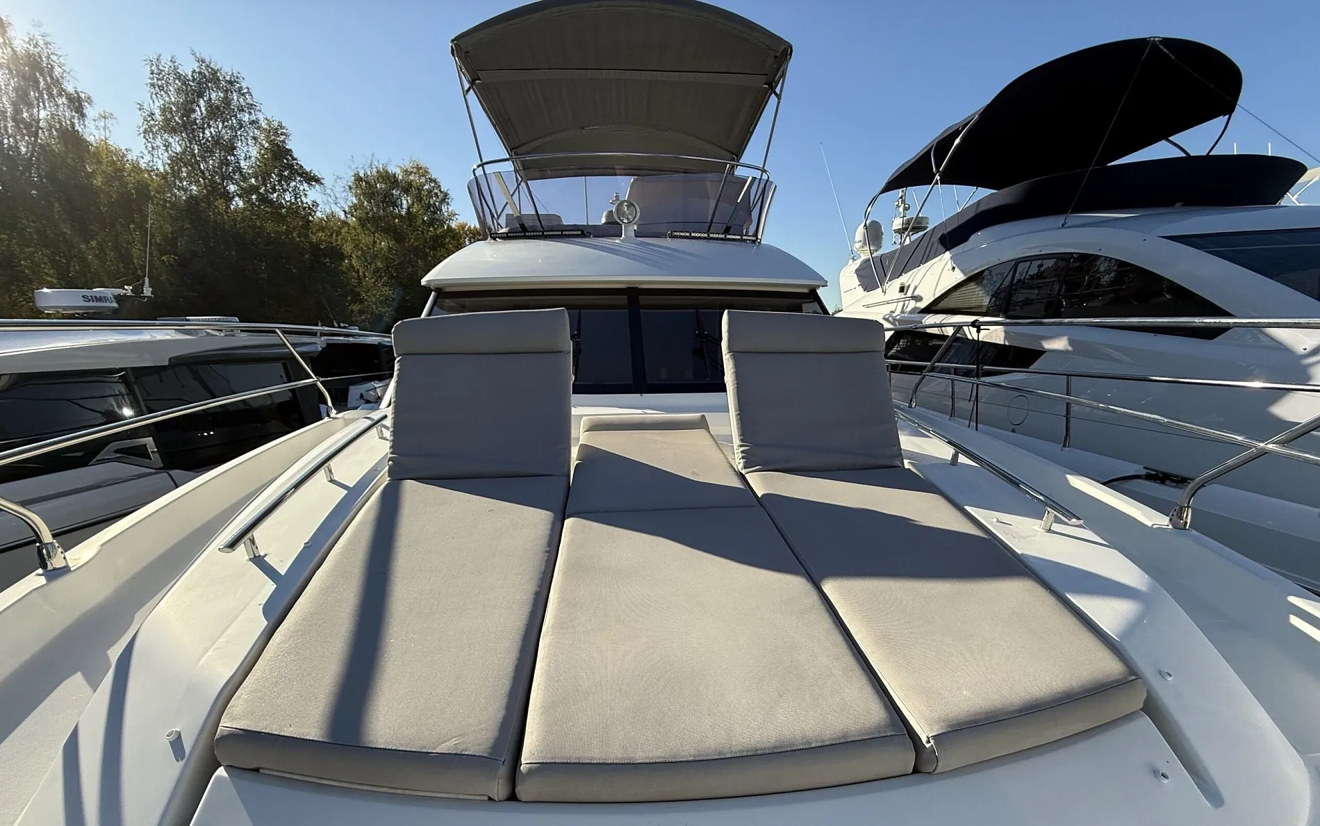 Prestige 420 Fly | Экстрьер 4