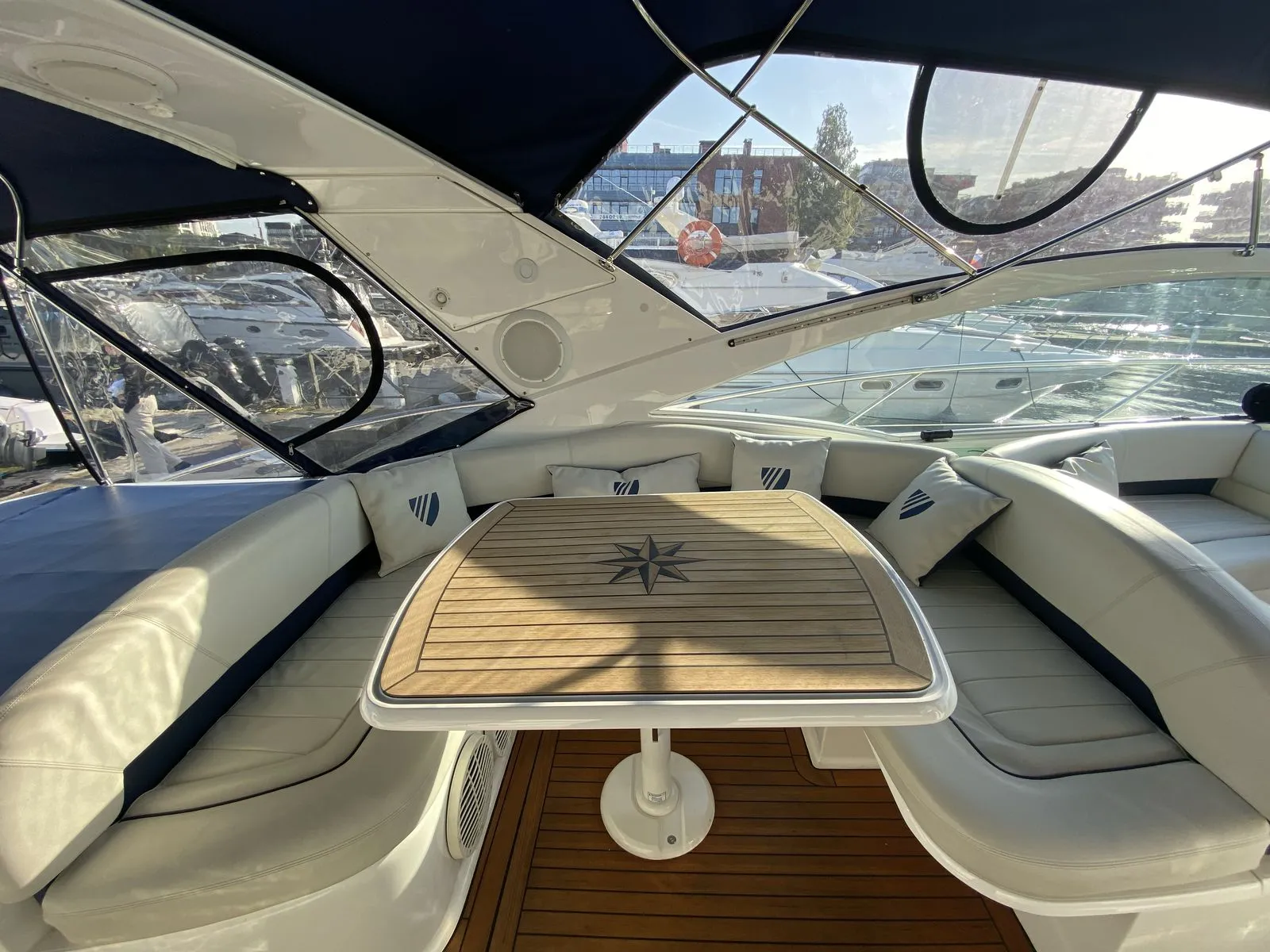 Fairline Targa 52 | Экстрьер 7