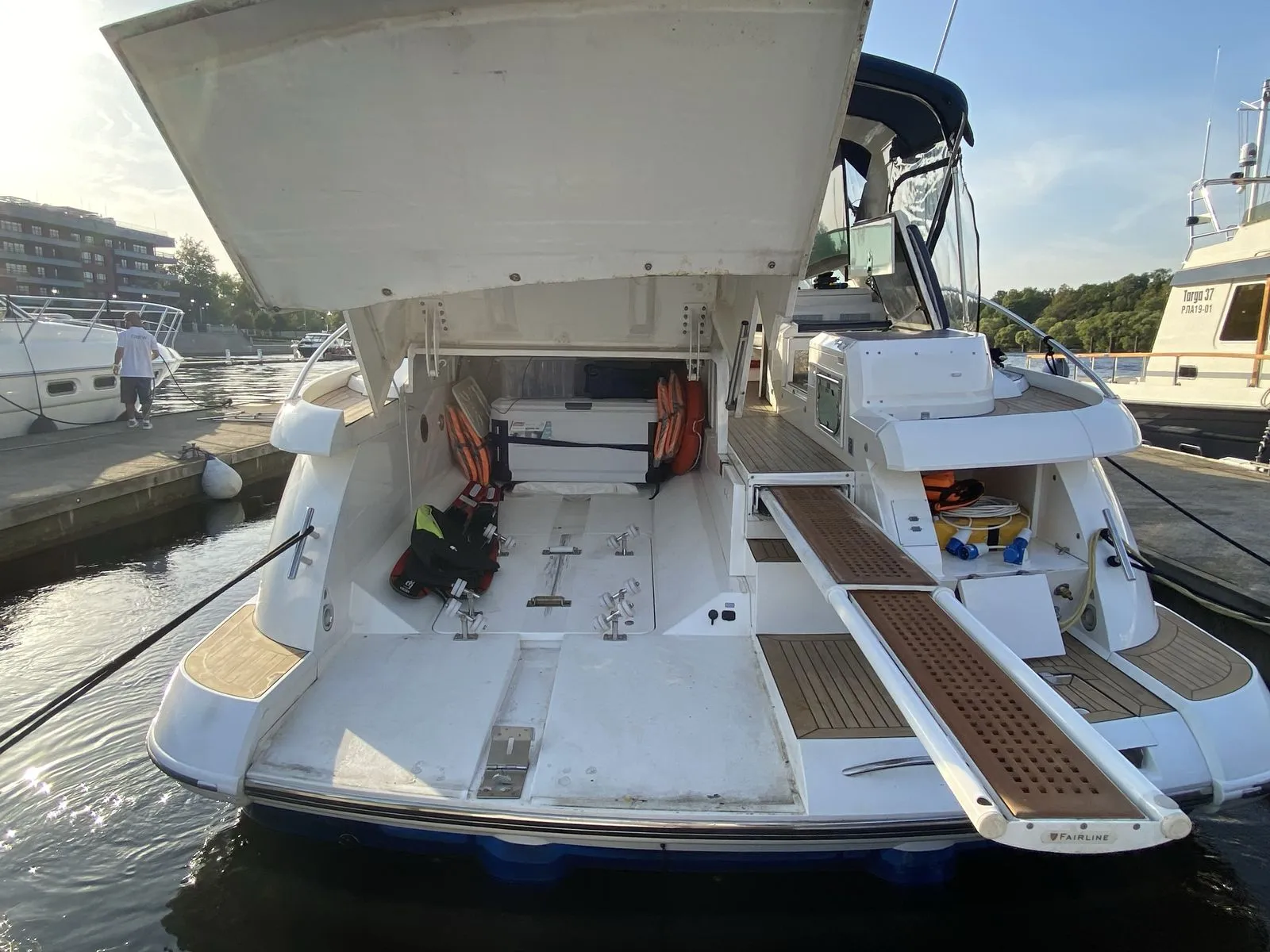 Fairline Targa 52 | Экстрьер 3