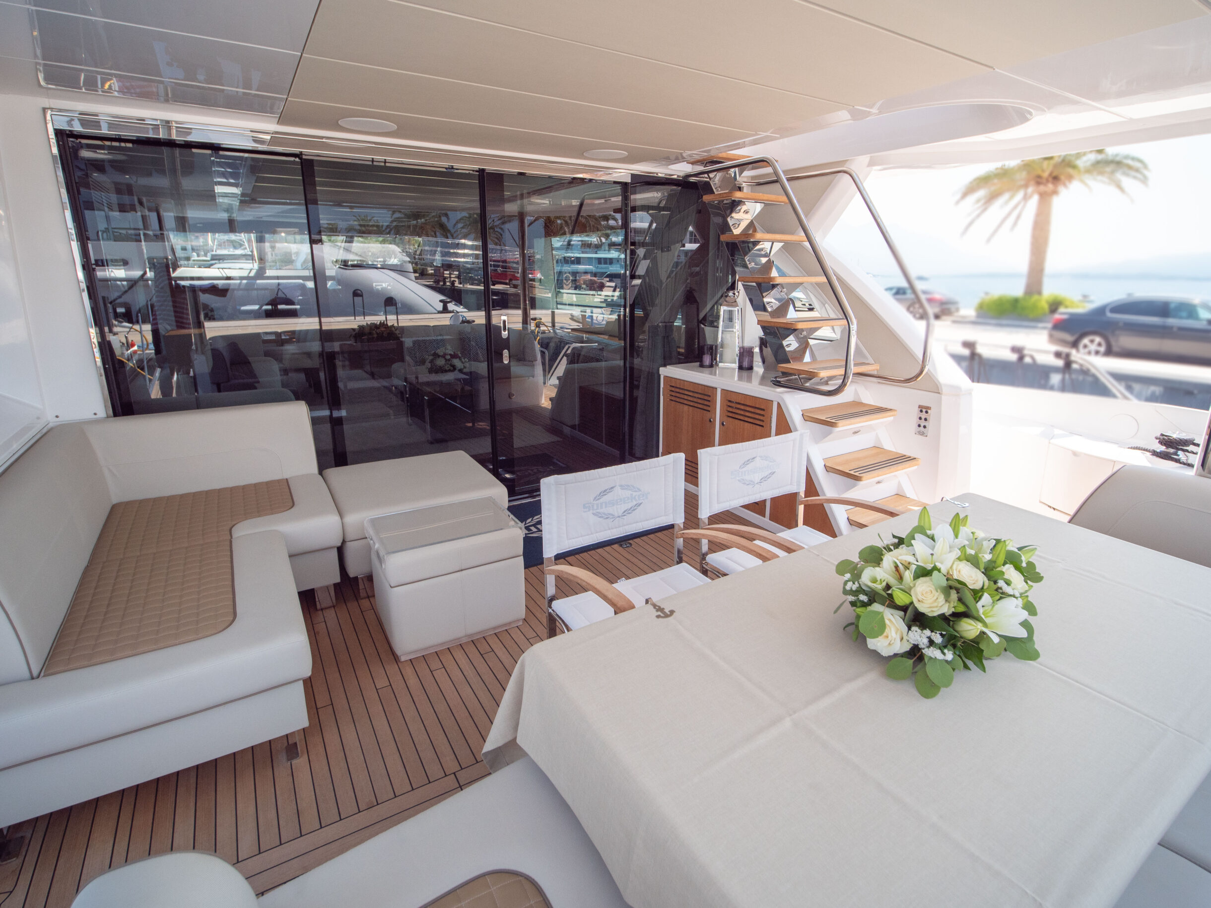 Sunseeker 76 Yacht | Экстрьер 13