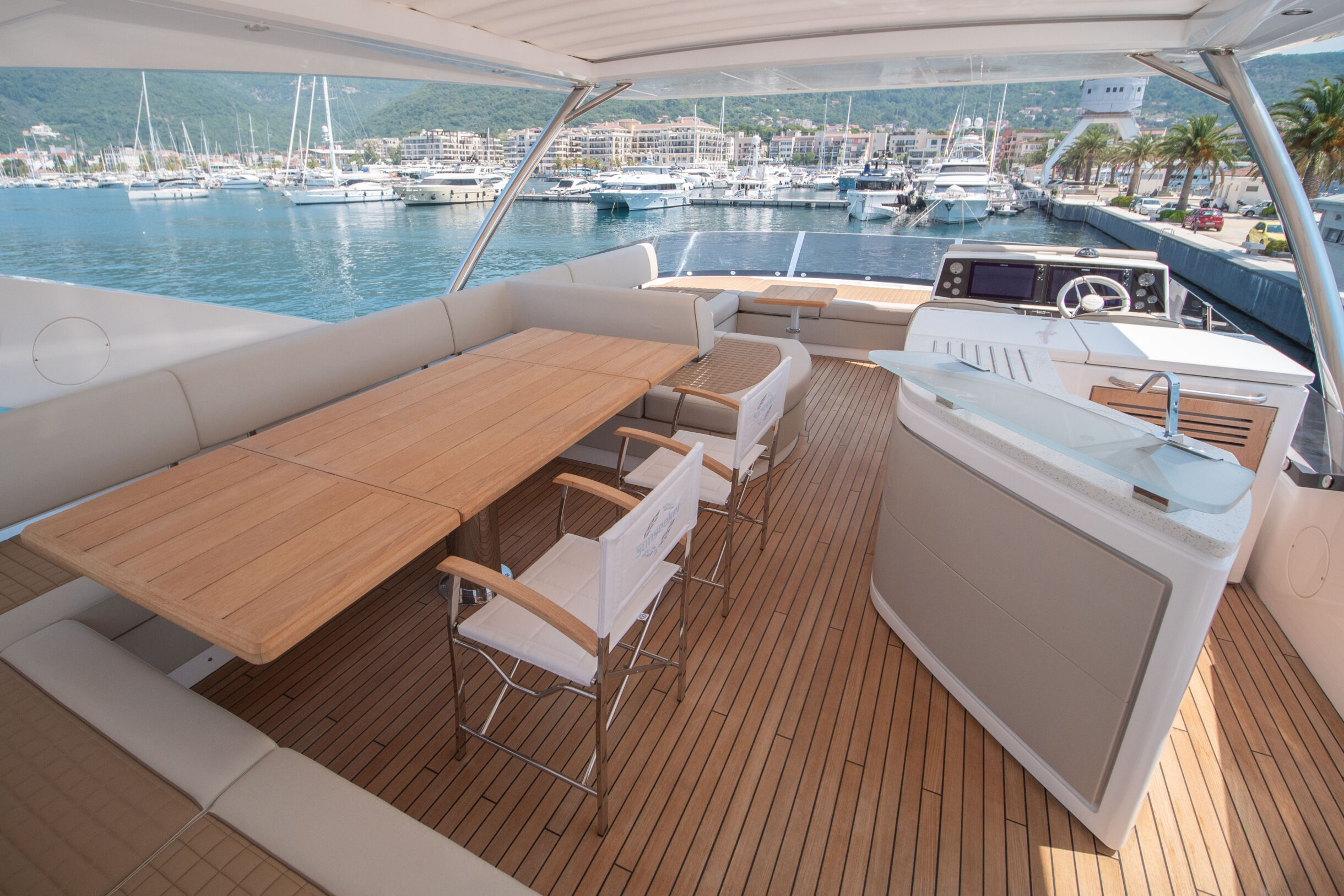 Sunseeker 76 Yacht | Экстрьер 7