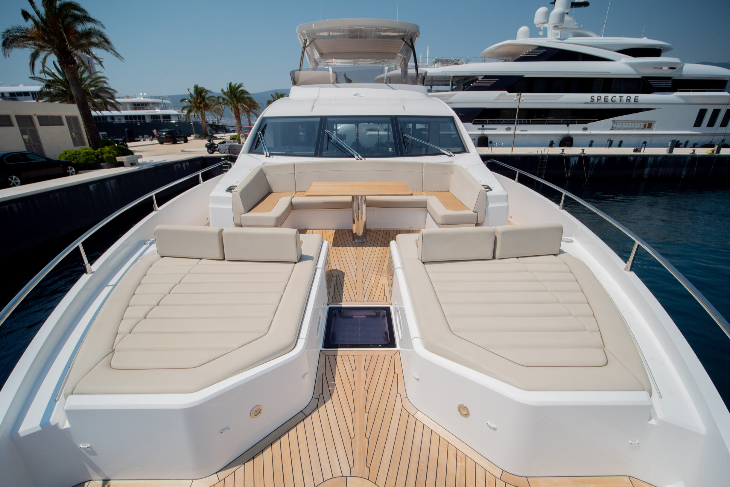 Sunseeker 76 Yacht | Экстрьер 11