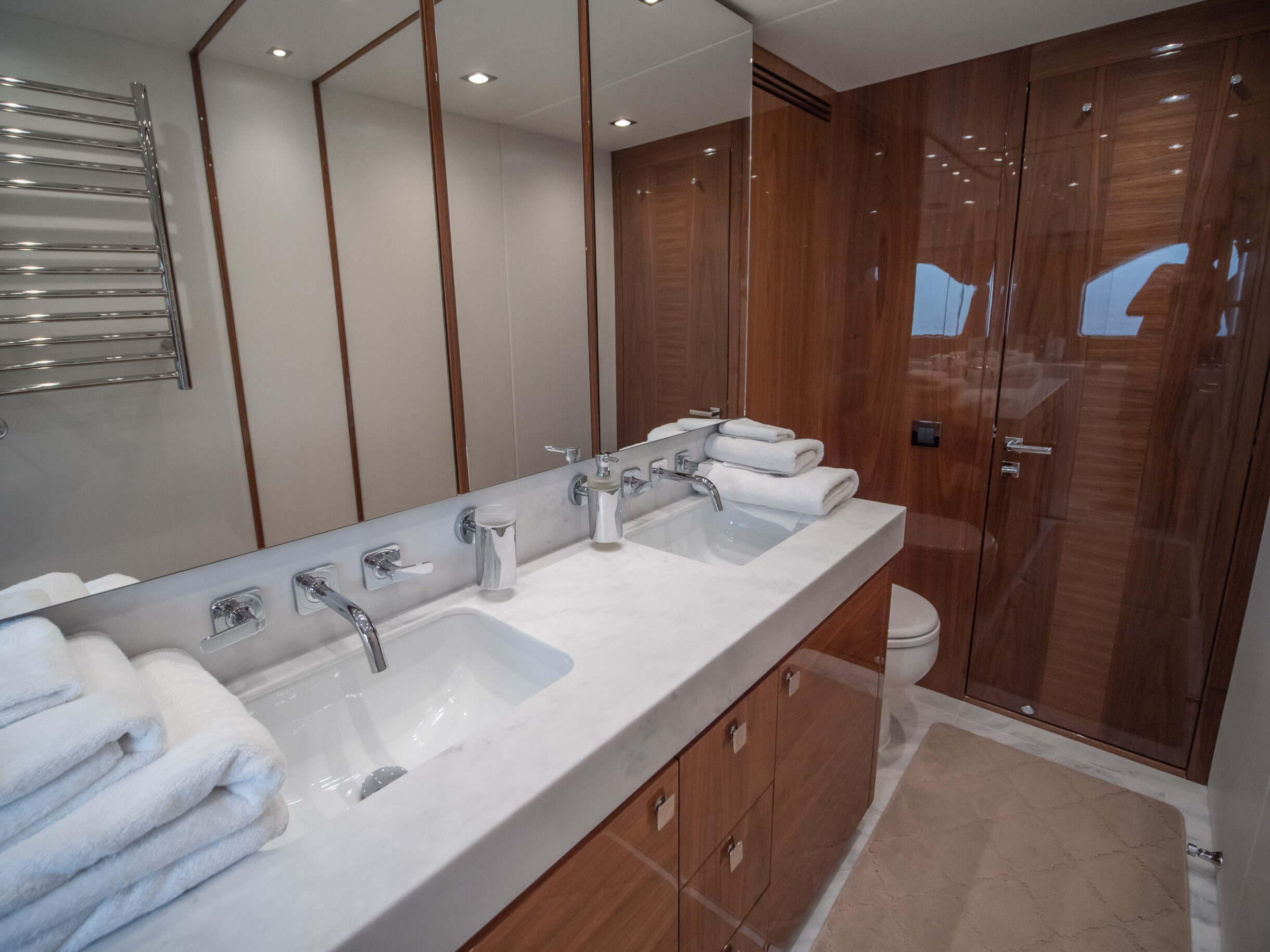 Sunseeker 76 Yacht | Экстрьер 15