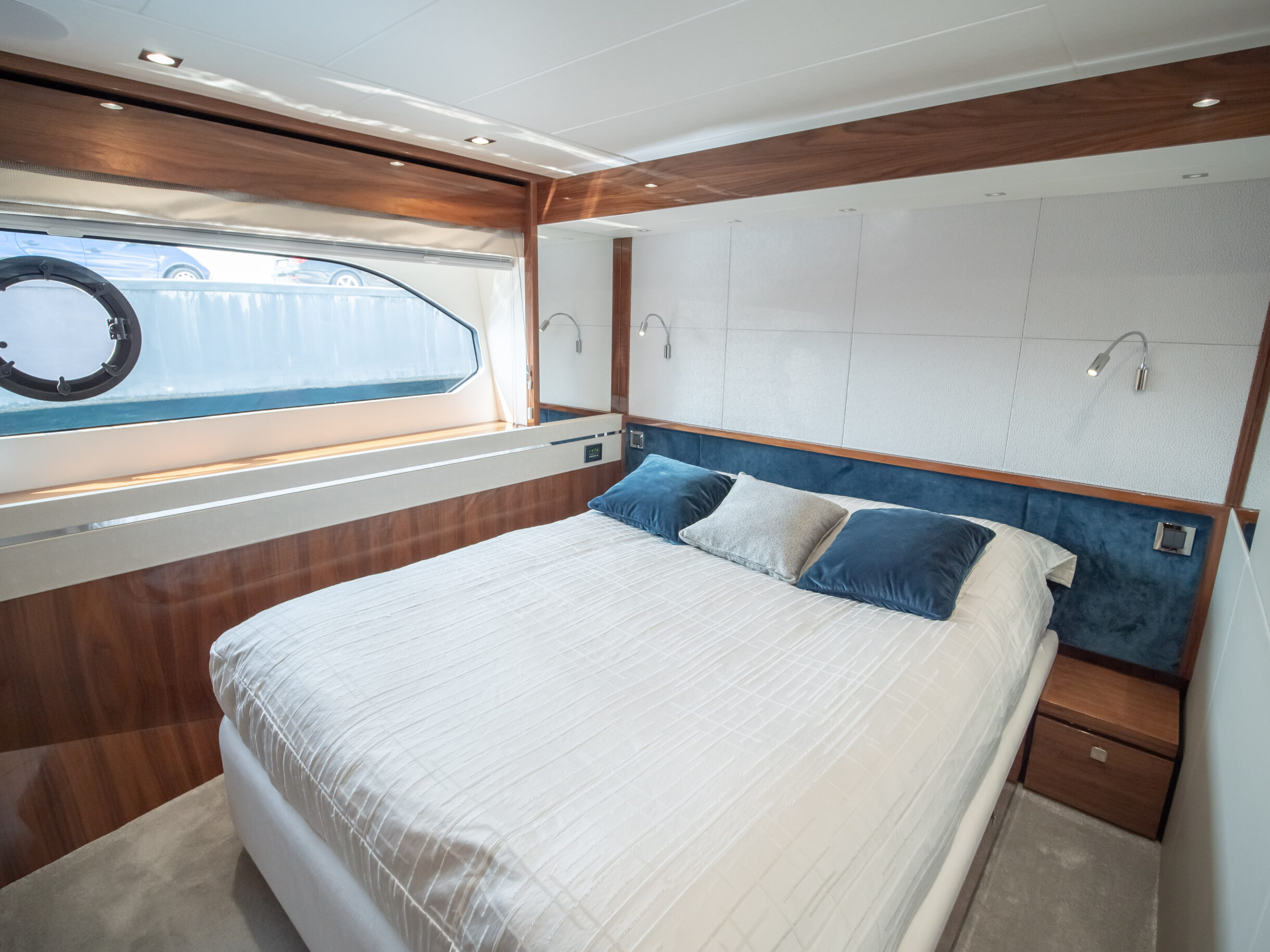 Sunseeker 76 Yacht | Экстрьер 19
