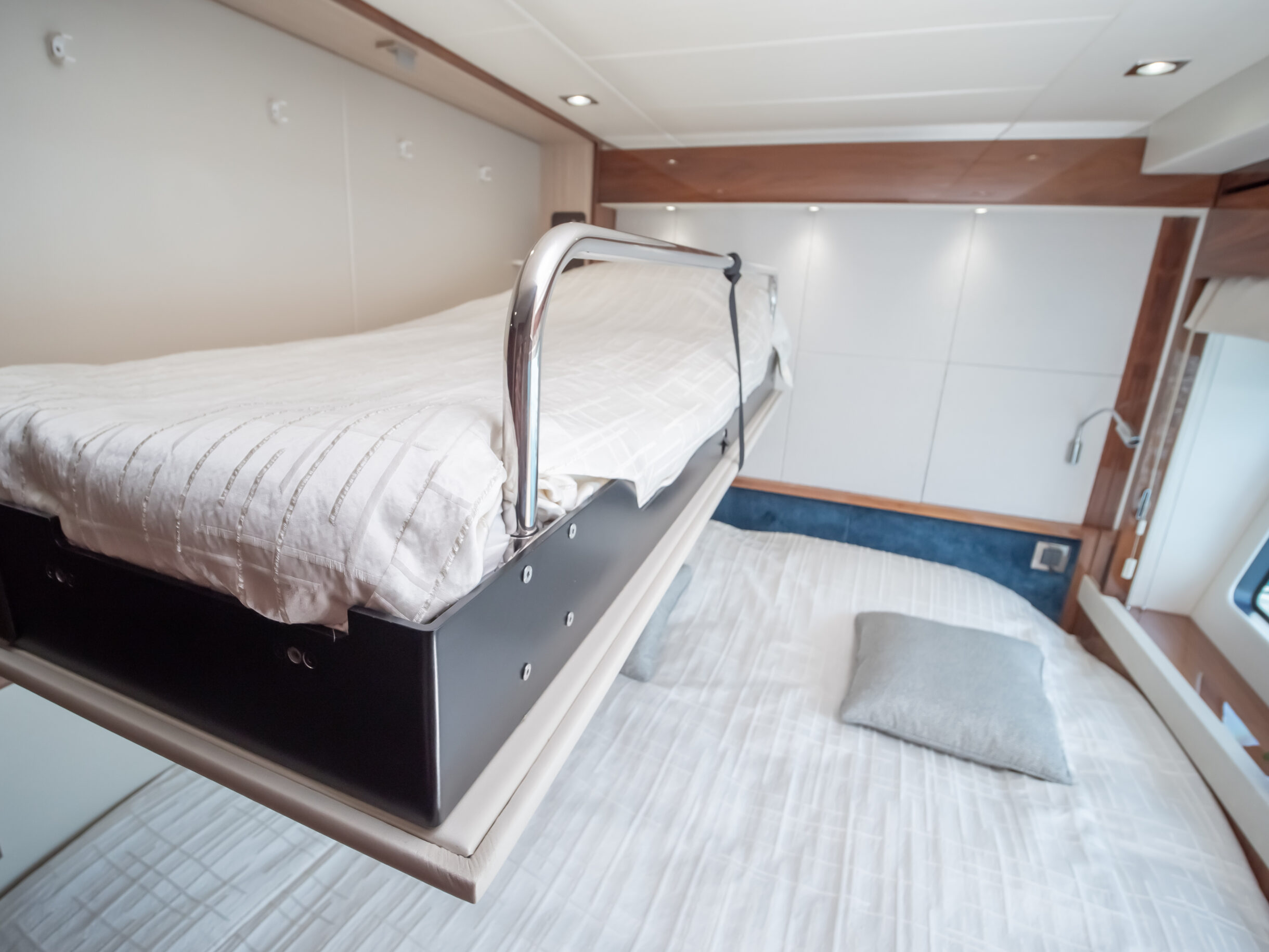 Sunseeker 76 Yacht | Экстрьер 22