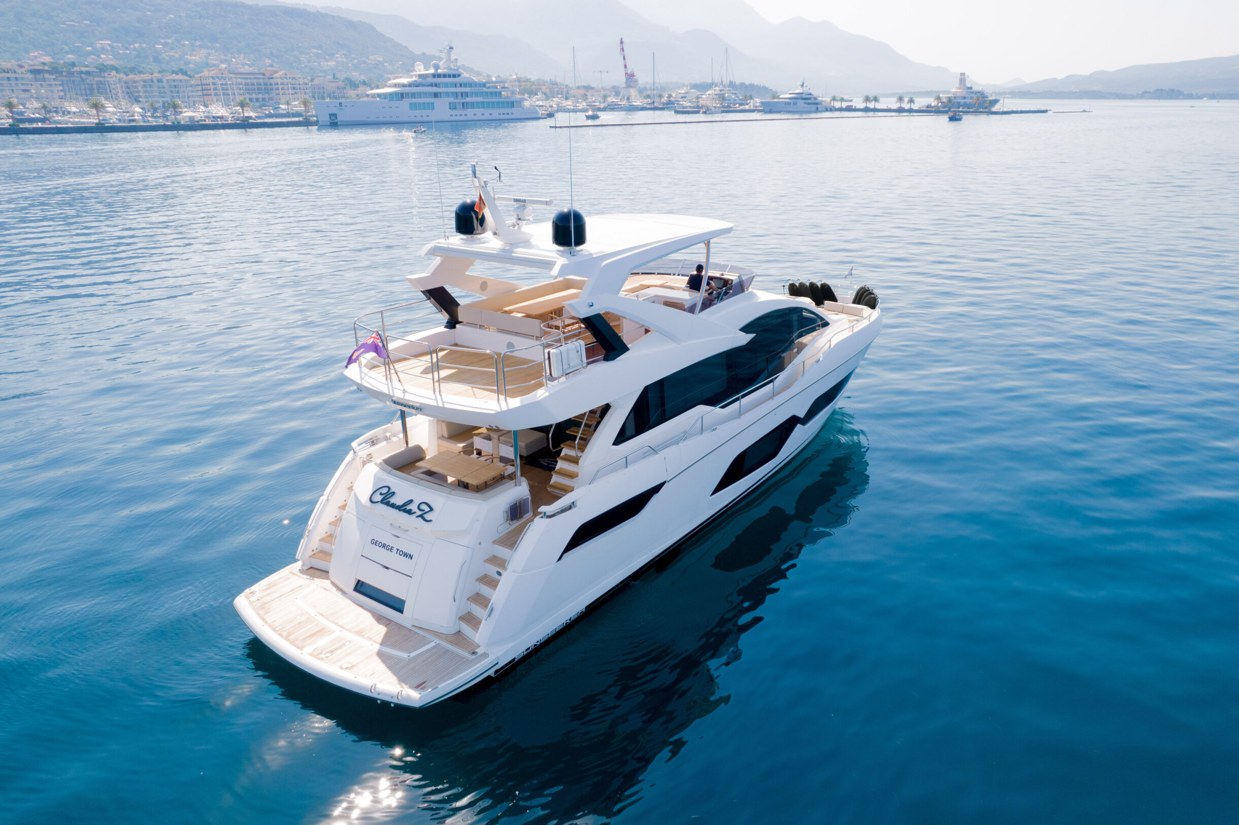Sunseeker 76 Yacht | Экстрьер 1