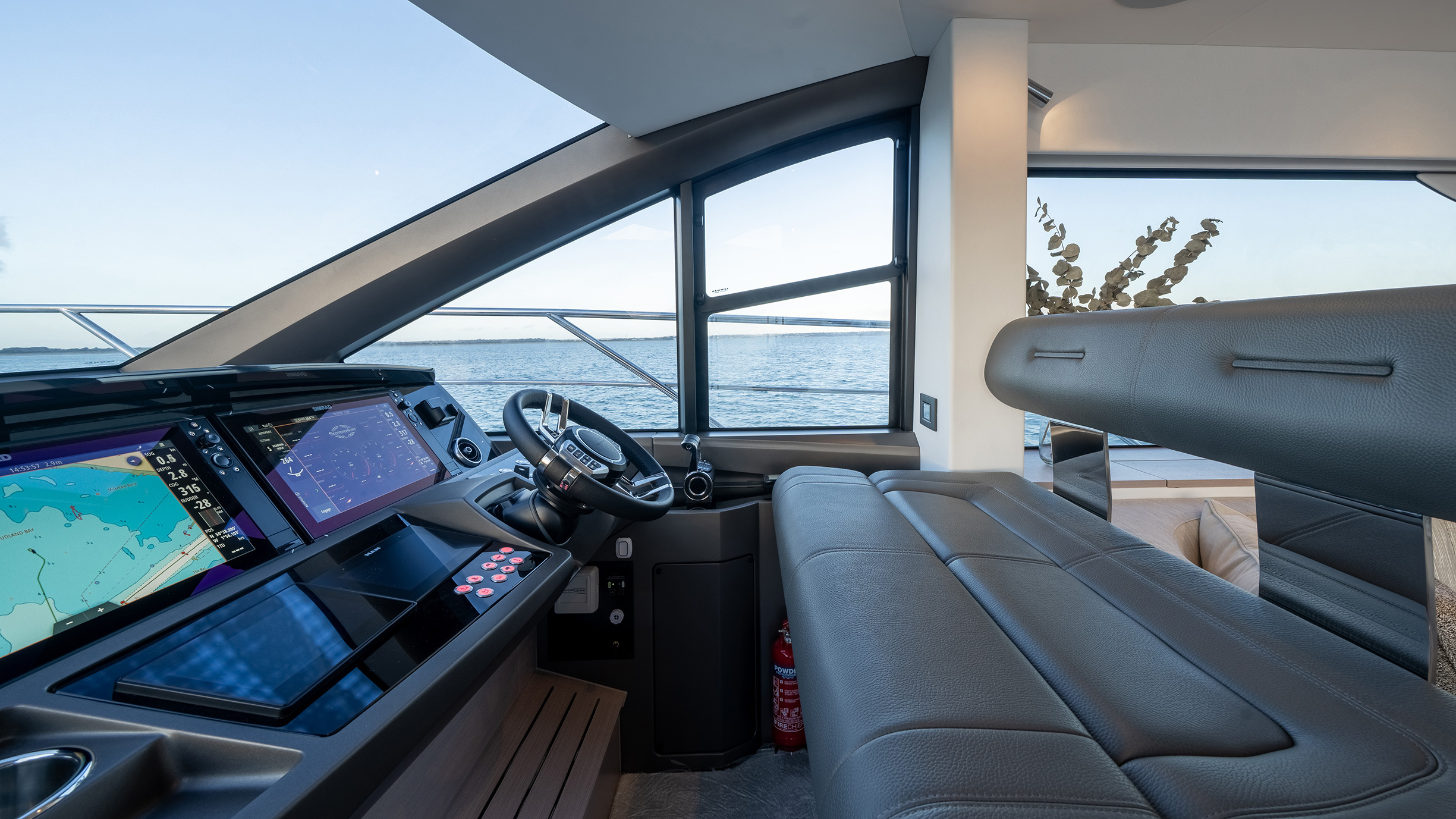 Sunseeker Manhattan 56 | Экстрьер 5