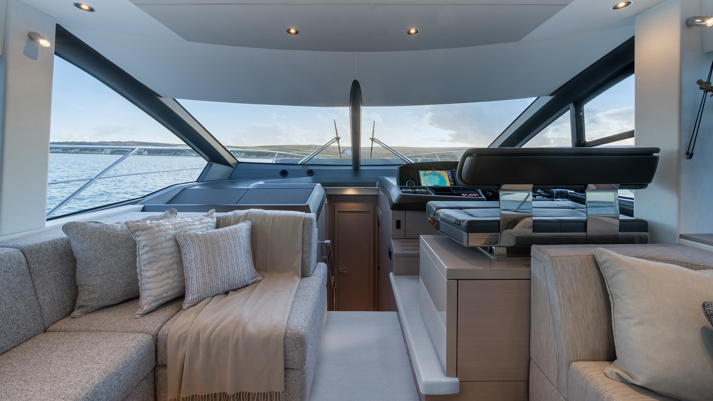 Sunseeker Manhattan 56 | Экстрьер 3