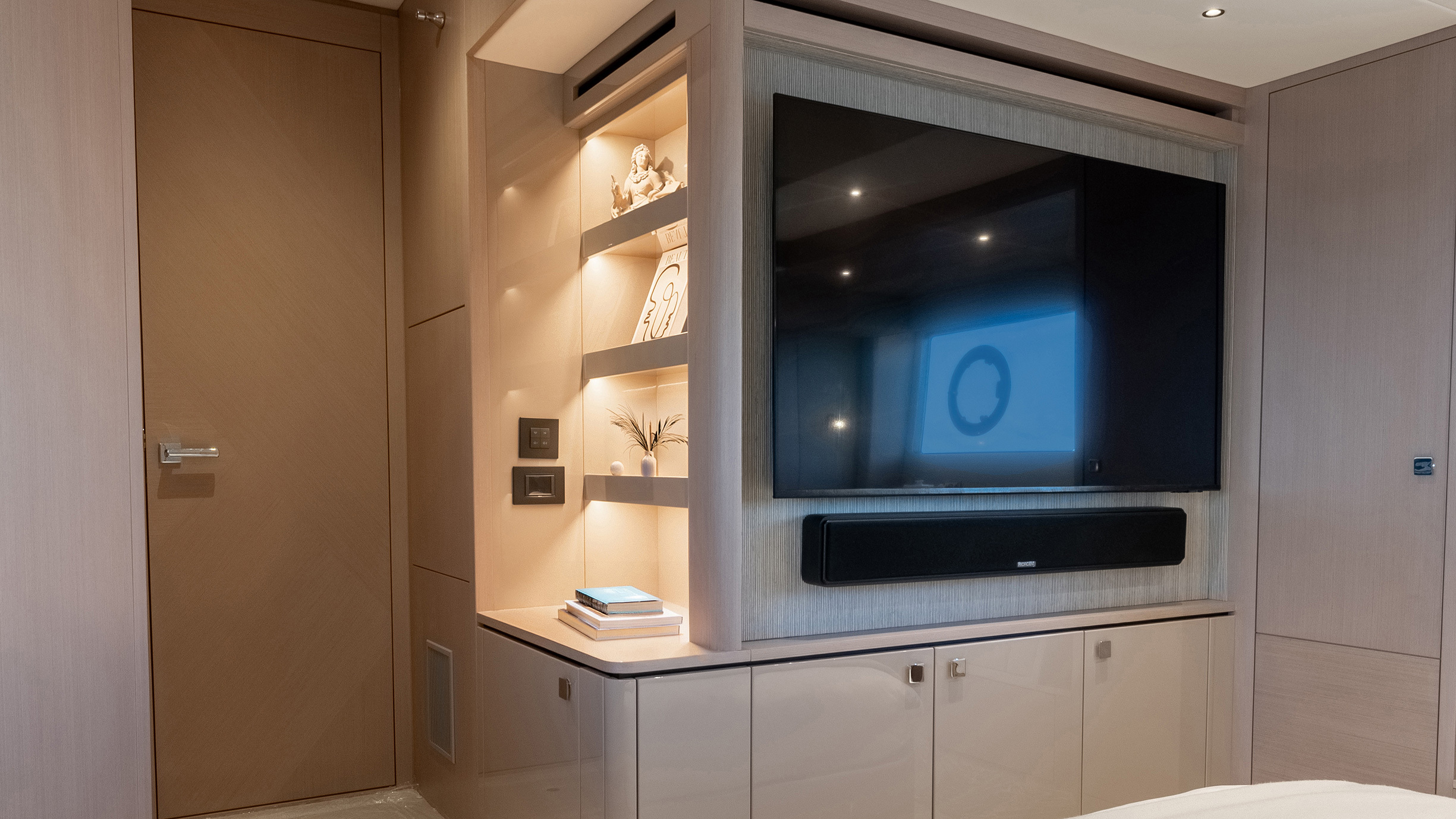 Sunseeker Manhattan 56 | Экстрьер 10