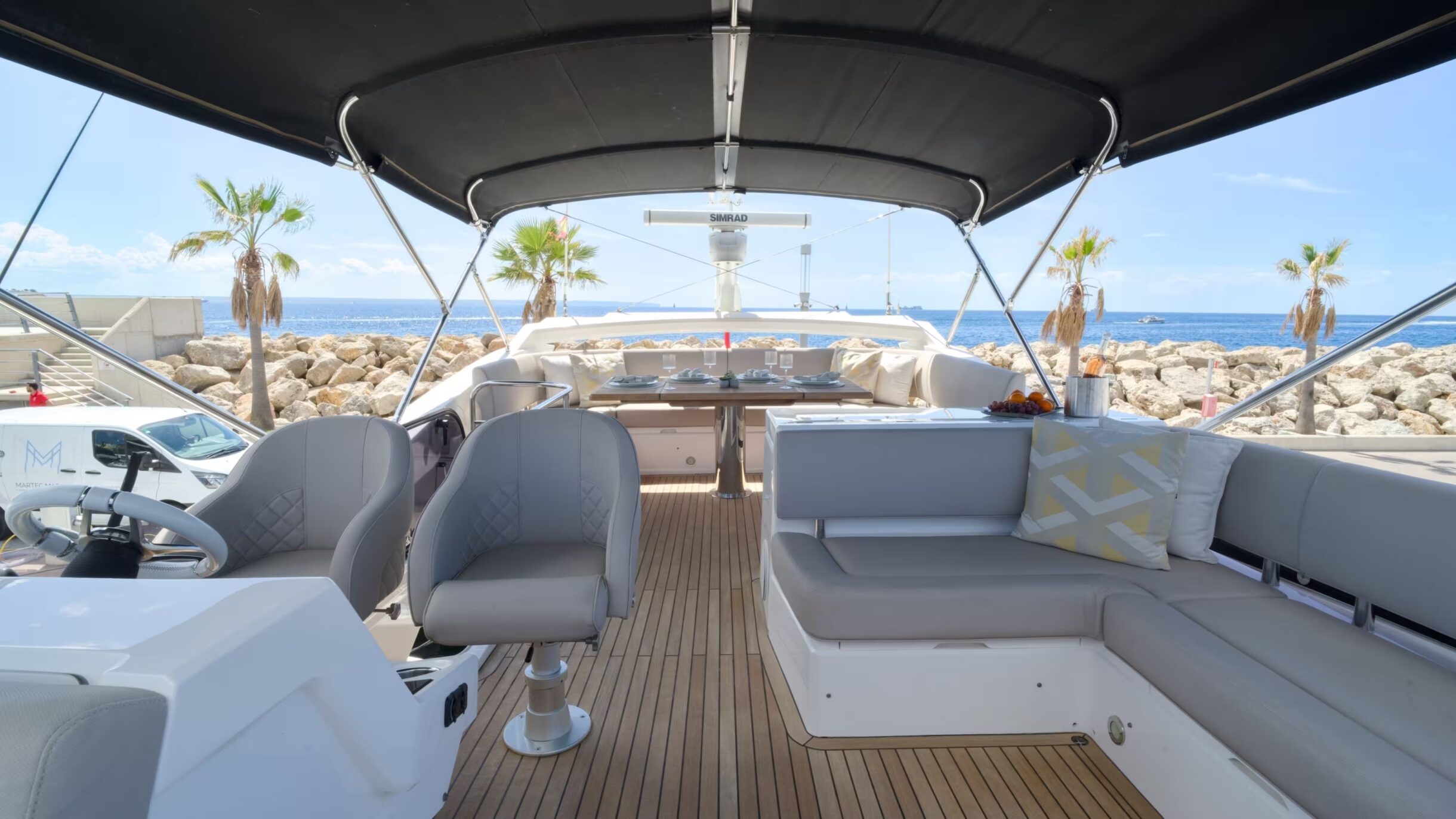 Sunseeker Manhattan 52 | Экстрьер 9