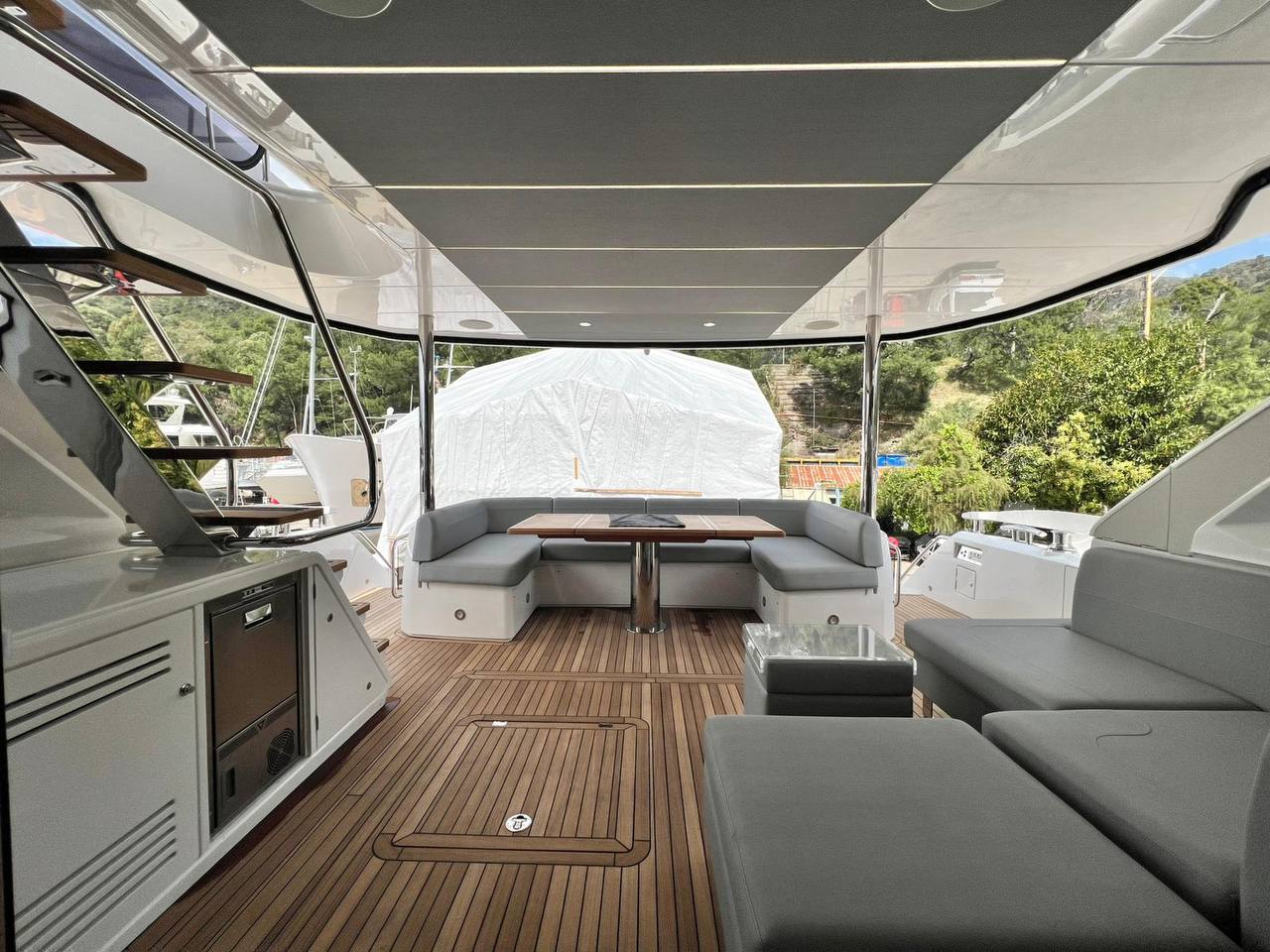Sunseeker 76 Yacht | Экстрьер 7