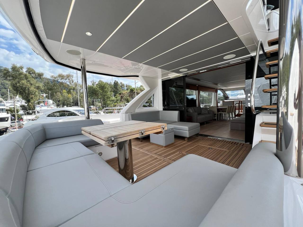 Sunseeker 76 Yacht | Экстрьер 9