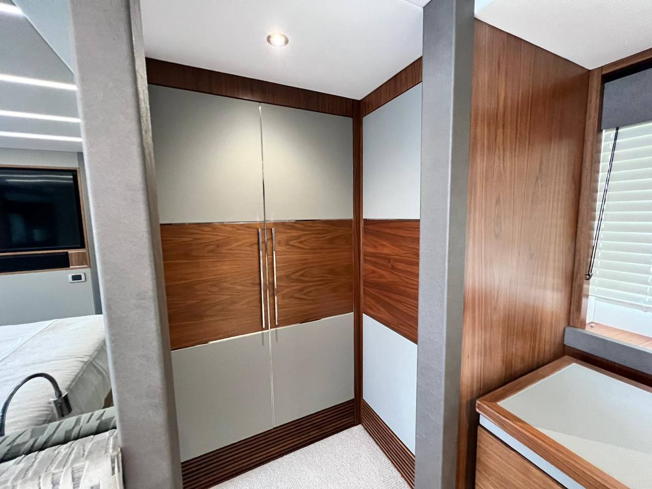 Sunseeker 76 Yacht | Экстрьер 21